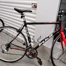 Fuji Racing Bike Excellent Condition 3.0