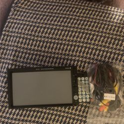 7” Double Din,  Screen/ Back Up Can