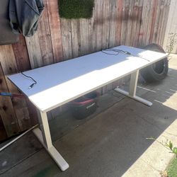 Electric Table 