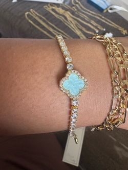 bBRACELET