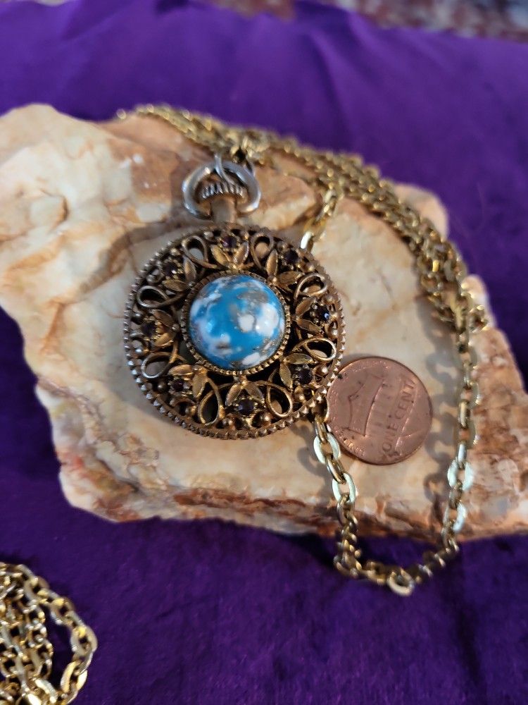 Vintage 1960's Locket