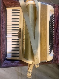 acordeon honner m200