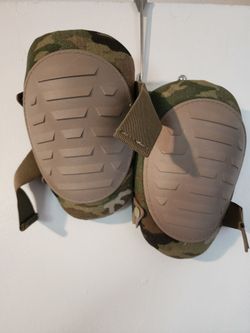 Knee pads