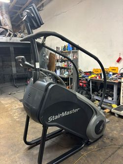 Stairmaster SM5 Stepmill With D1 Console