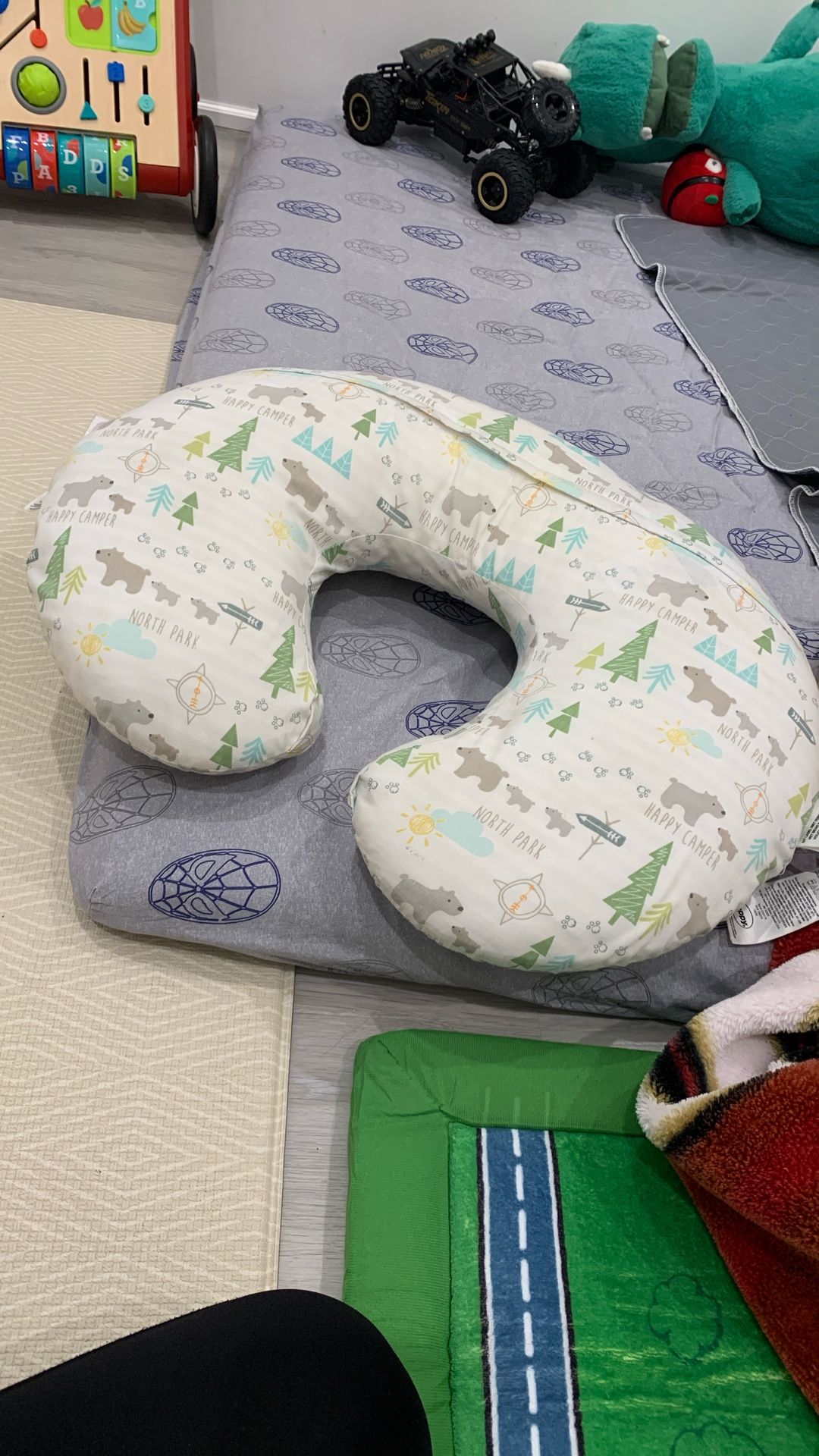 Bobby Pillow
