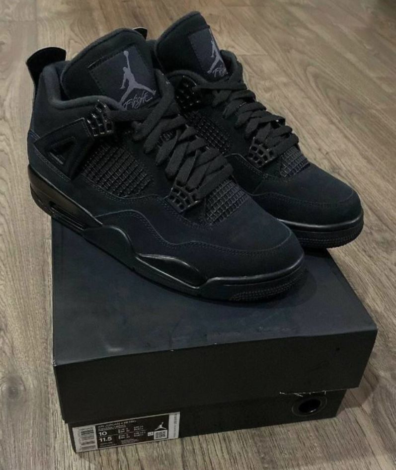 Air Jordan 4 Black Cats