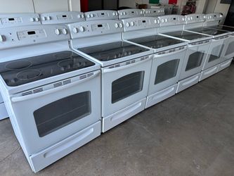 GE Electric Stove 30” (1 month warranty)