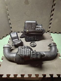 Miata air filter assembly