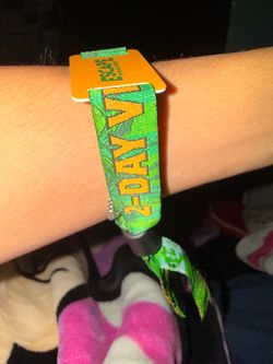 One escape  vip wristband 10/31