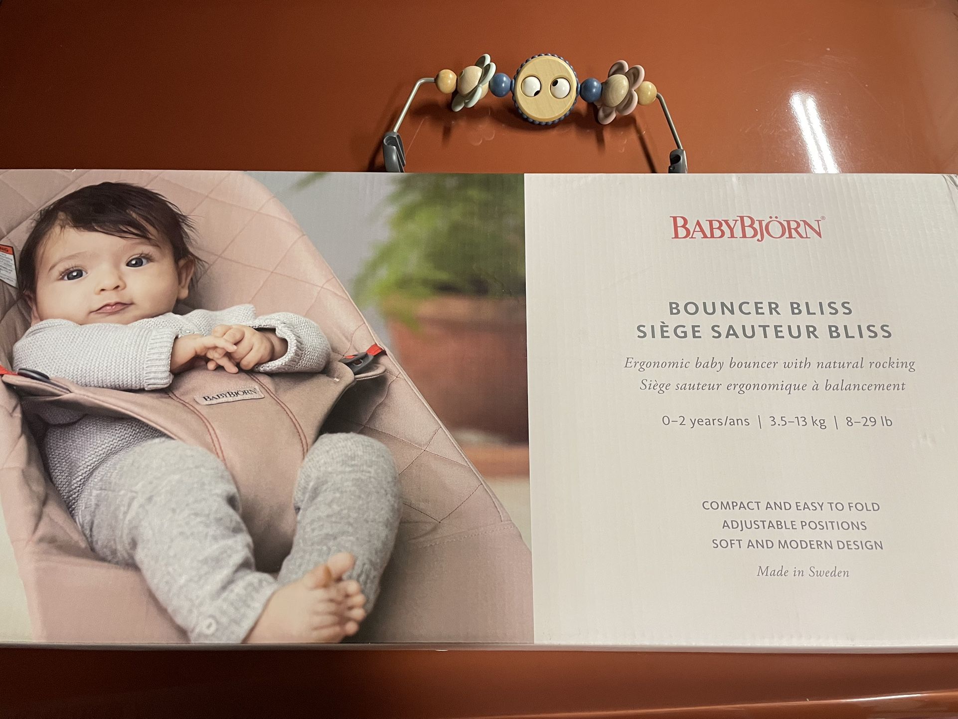 BabyBjorn Bouncer w/toy Attachment