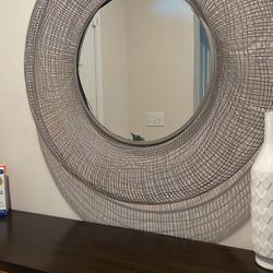 Beautiful Mirror Looking For A New Home 