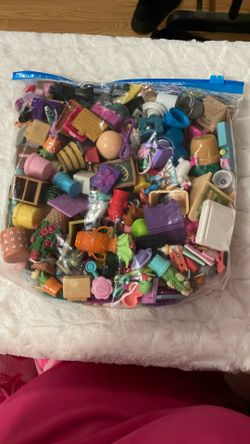 Mix Toy Bag Of Ahccess Accessories