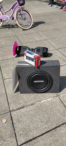 Memphis Subwoofer And Boss Car Stereo$80 For The Subwoofer Or $100 For Both