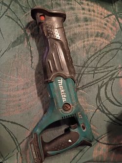 Makita LXT Cordless Reciprocating Saw (Tool Only)