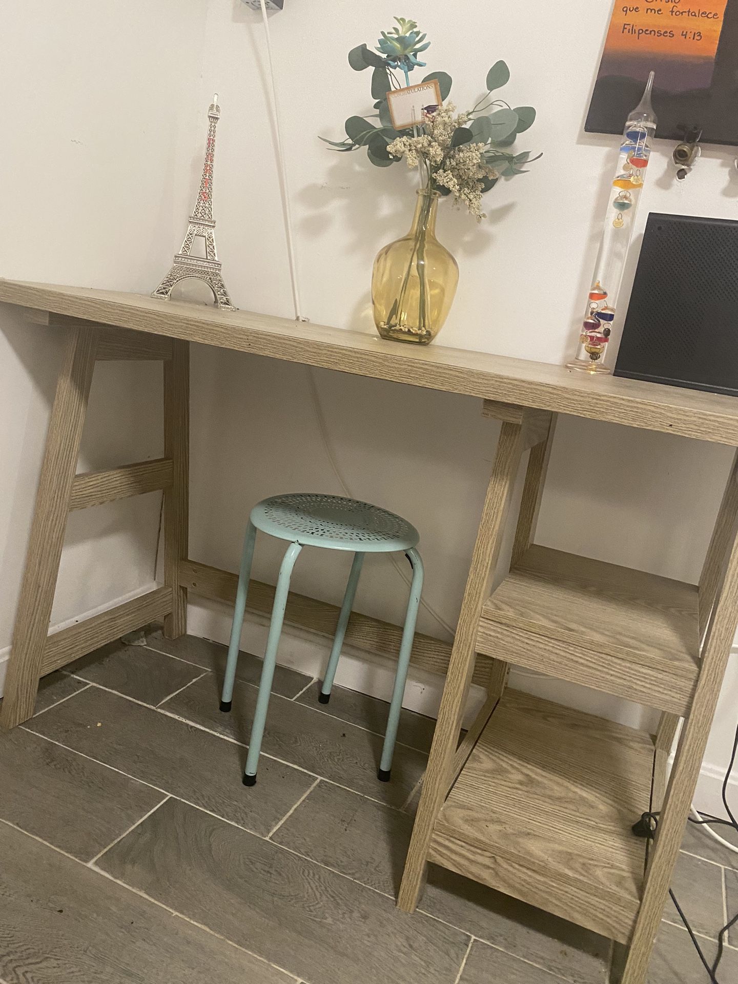 Mesa / Desk Office equipment & Supplies