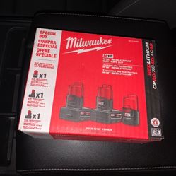 Milwaukee M12 Battery Pack 