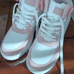 Women's Size 12 Comfort High Top Sneaker White/ With Salmon/Rose Accents