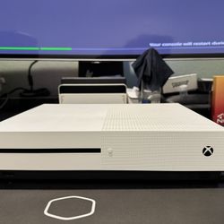 Xbox One S 
