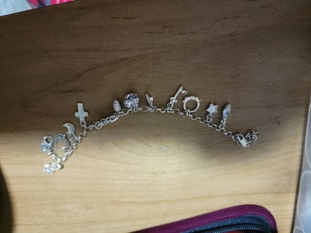 Sterling Silver 7 Inch Charm Bracelet