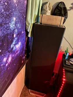 Bp9060 subs 2 big ones one small on