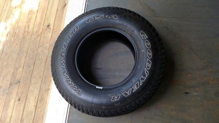 New goodyear 30x9.5x15 tire.