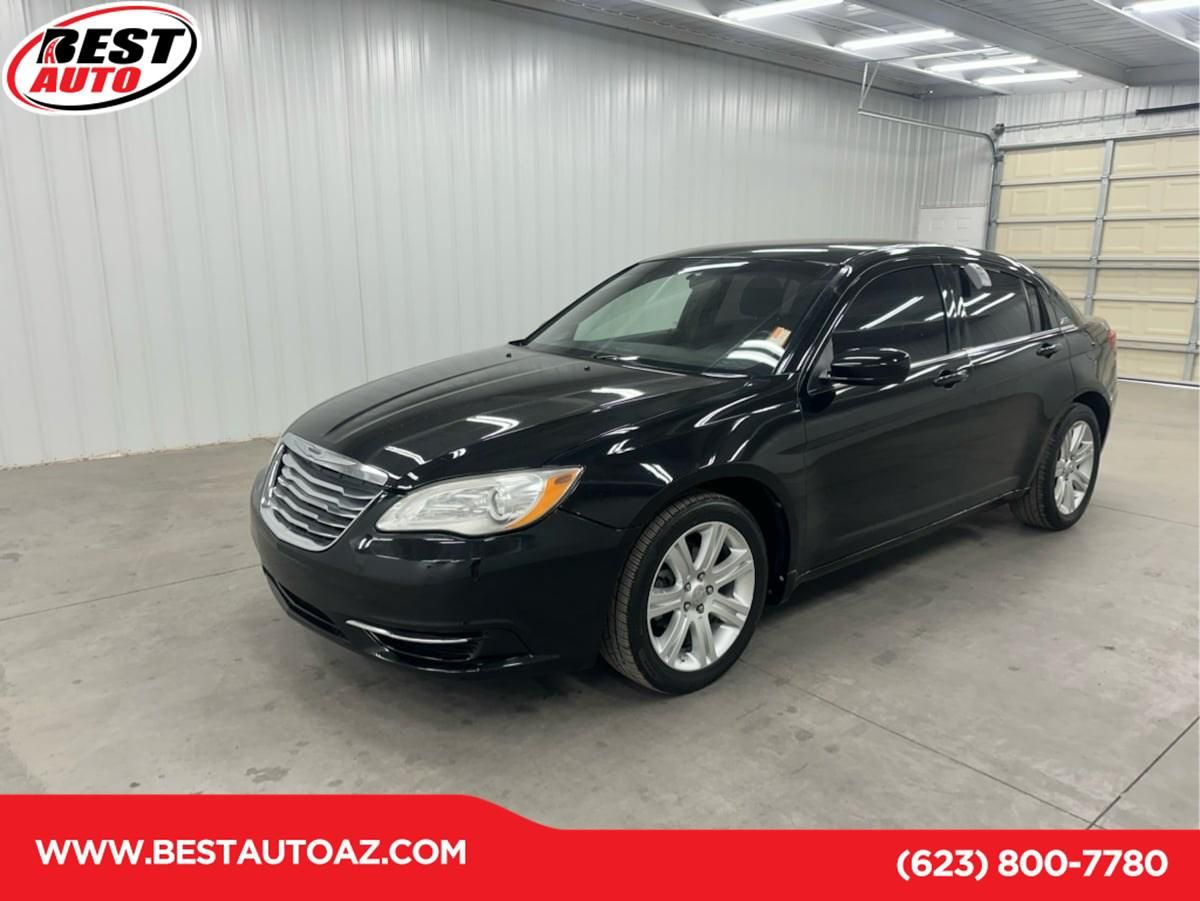 2013 Chrysler 200