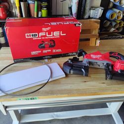 Milwaukee M18 Band Saw 