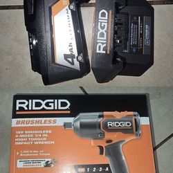 Título
Ridgid 18V Brushless 3/4in Impact Wrench
Kit w/ 4Ah Battery & Charger