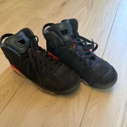 Nike AIR JORDAN kids size 4.5Y 