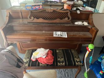 Piano for sale