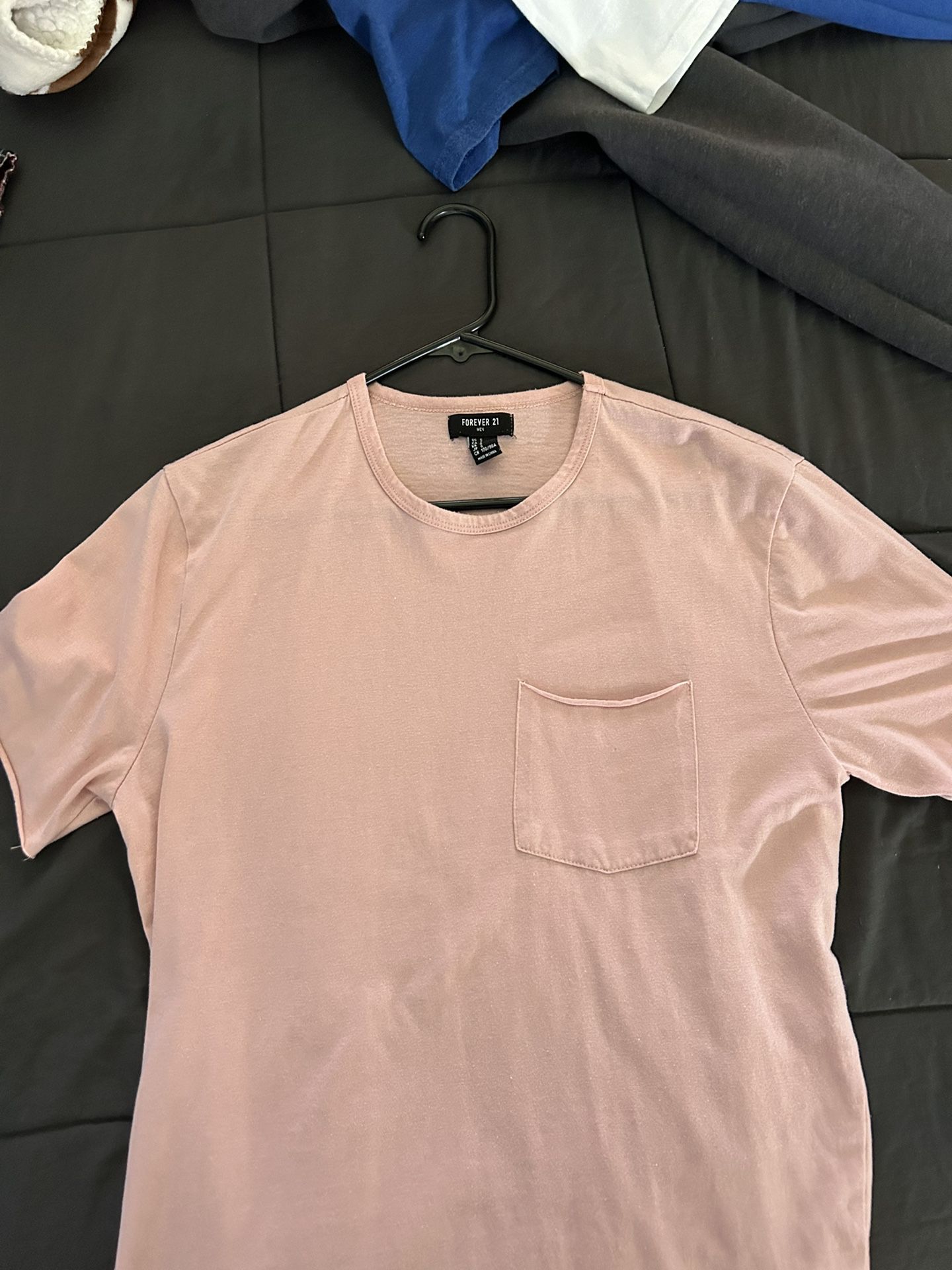 Pinkish Mens Forever 21 T-Shirt