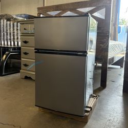 Mini Refrigerador Out The Box 