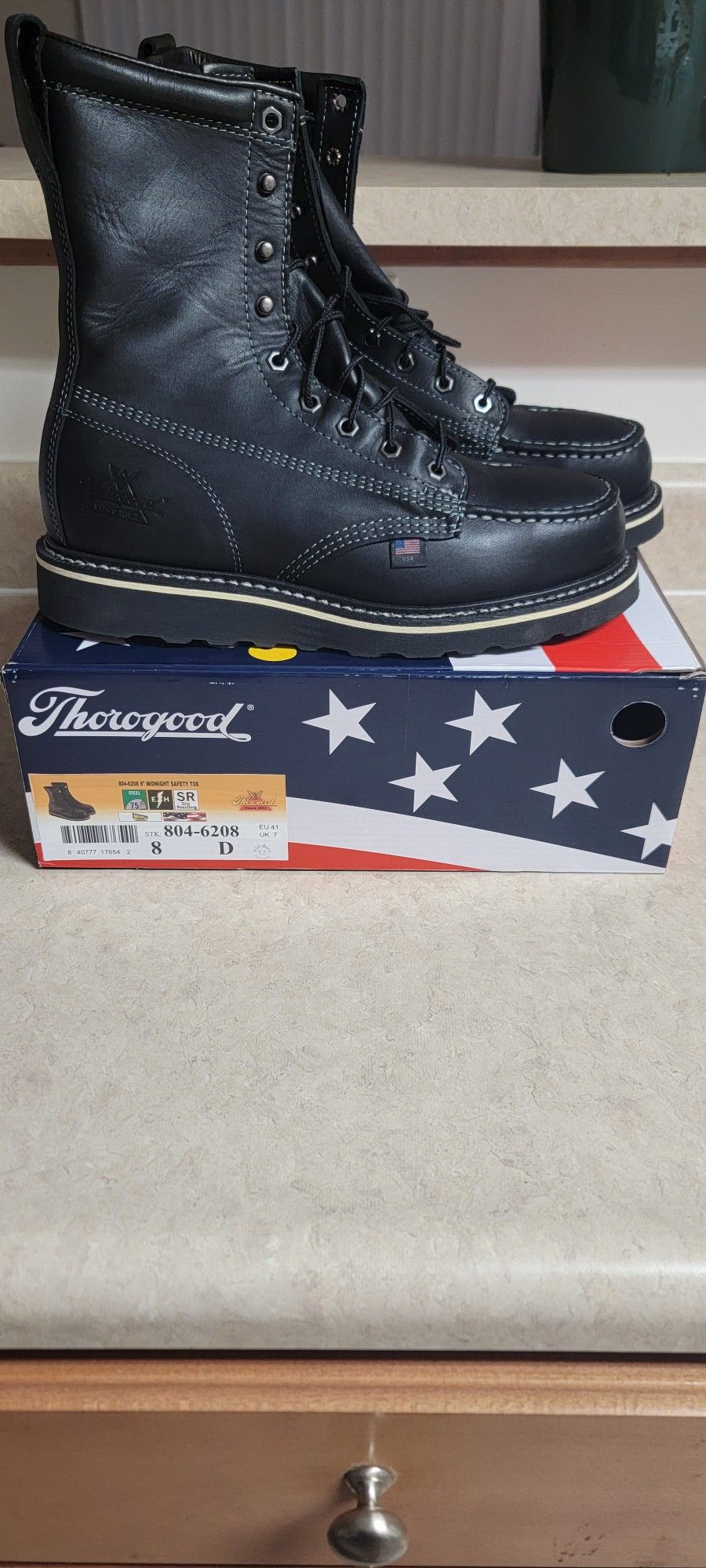 Thorogood 8" Steel Toe Boots