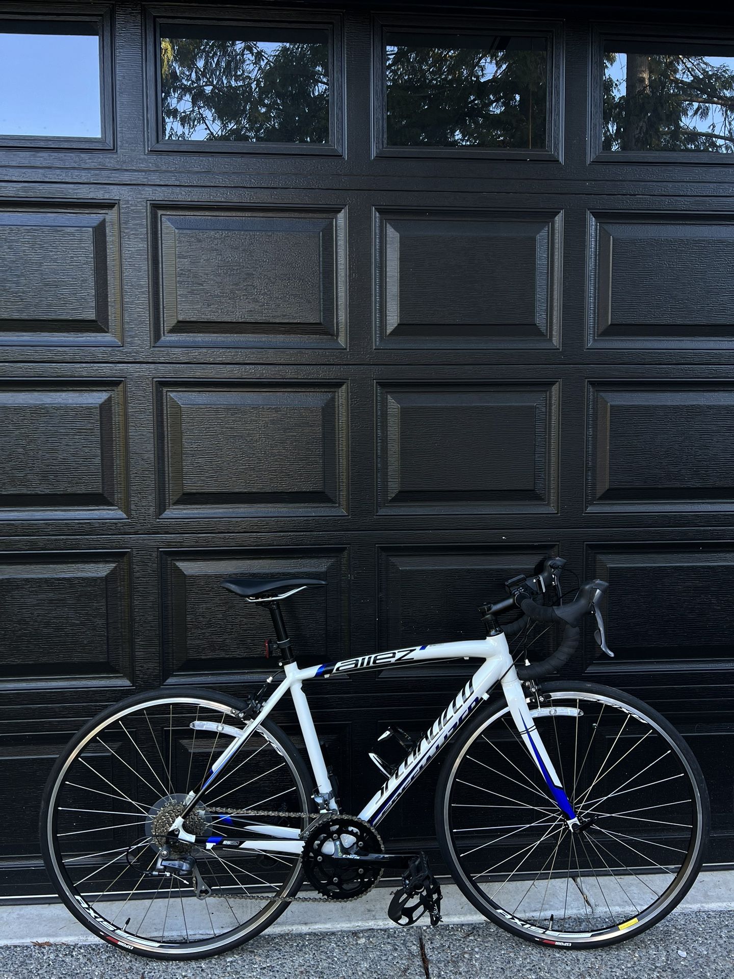 Specialized Allez Road Bike 