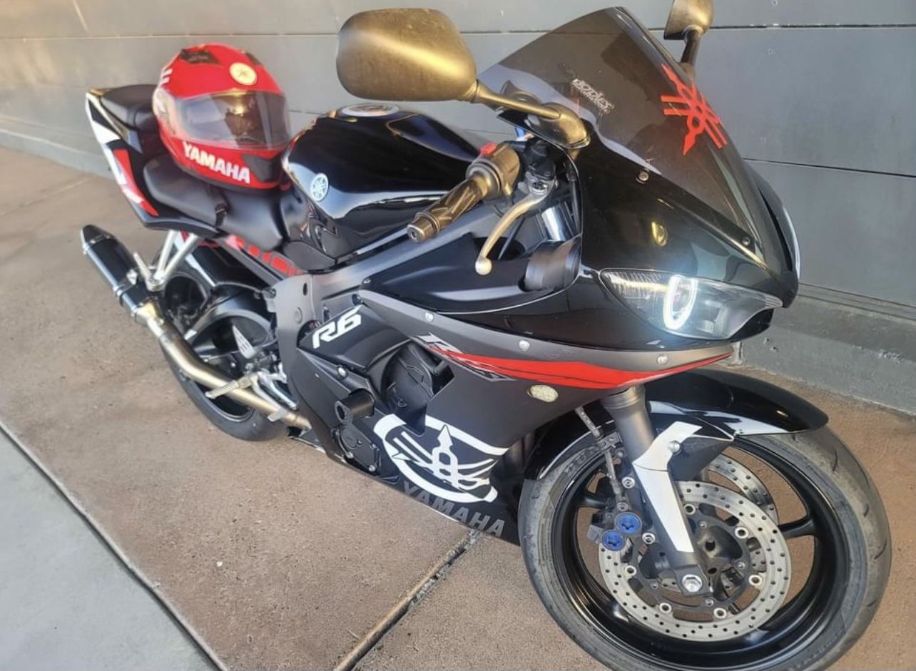 2008 Yamaha R6