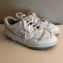 New Balance Women Size 6