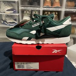 Sz 11 New Reebok $40 GIRM NO TRADES