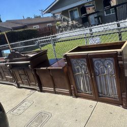 Free Bedroom Set Solid Wood