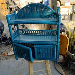 Retro Wicker Bathroom Decor Shelf