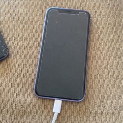 ICLOUD LOCKED IPHONE 11 $85 OBO