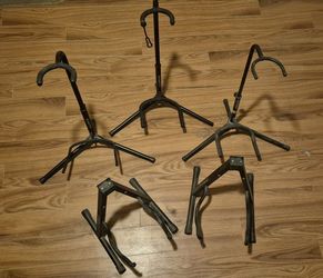 5 Guitar Stands