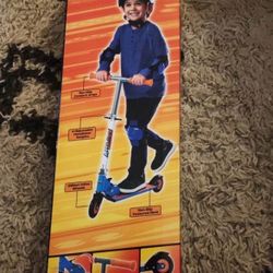 Adventure Force Folding Scooter (Blue and Orange). 