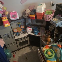 Kids Kitchen With Sound