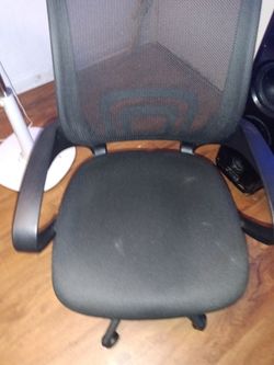 Desk chair