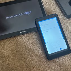 Galaxy Samsung And vanyo Table 
