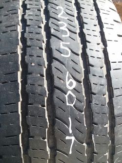 235 60 17 one good car tire for sale