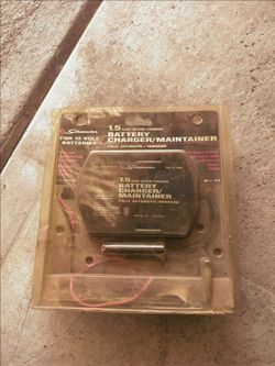 Schumacher 1.5 amp battery charger maintainer
