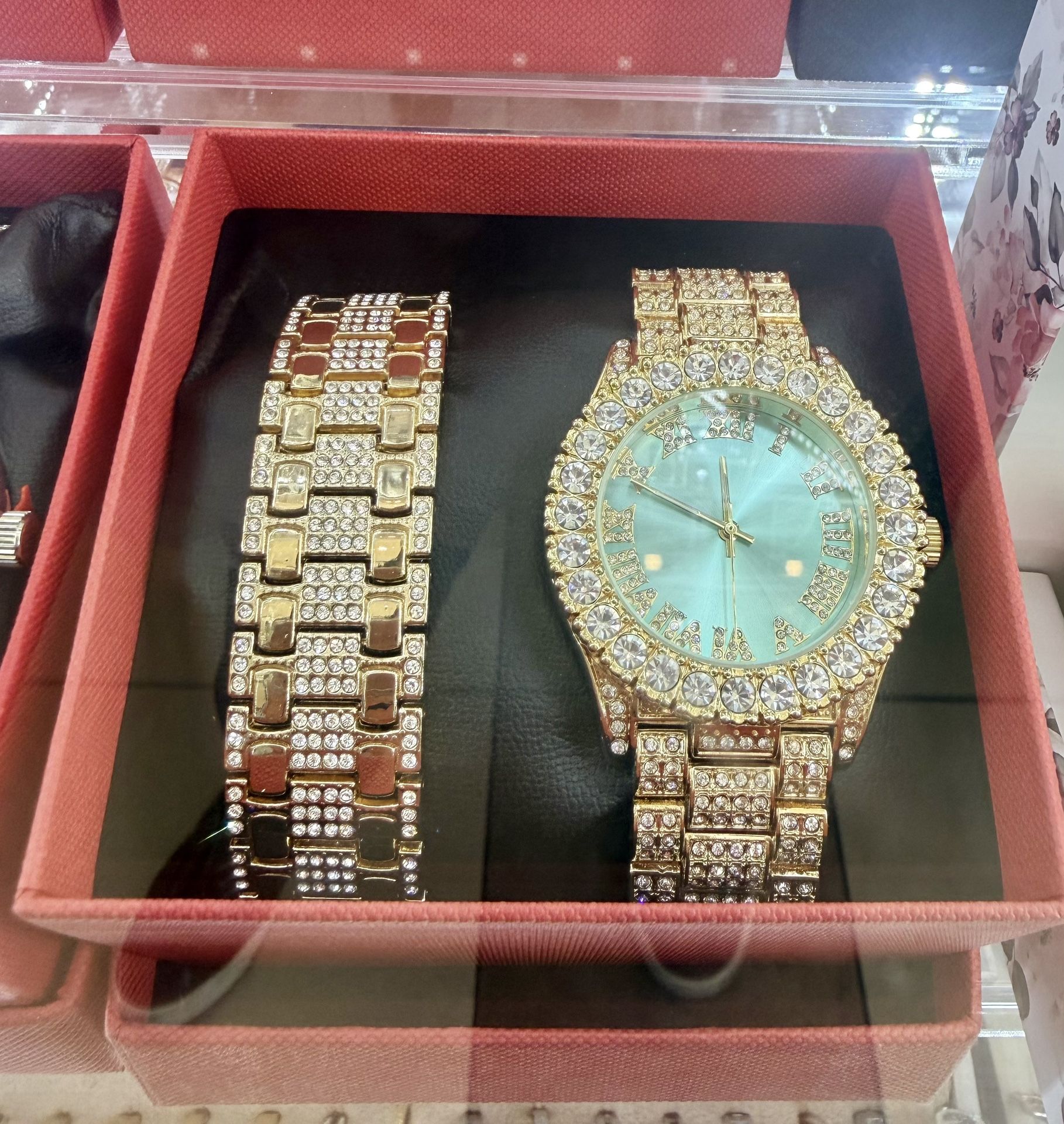 🔥 Men’s Luxury Iced Out Watch & Matching Bracelet Set 🔥