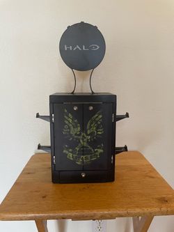 Halo Video game locker