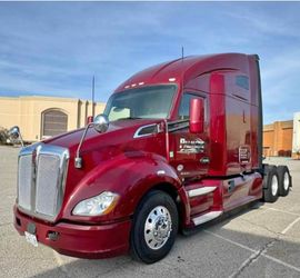 Semi Trucks Peterbilt Kenworth, Volvo Freightliner